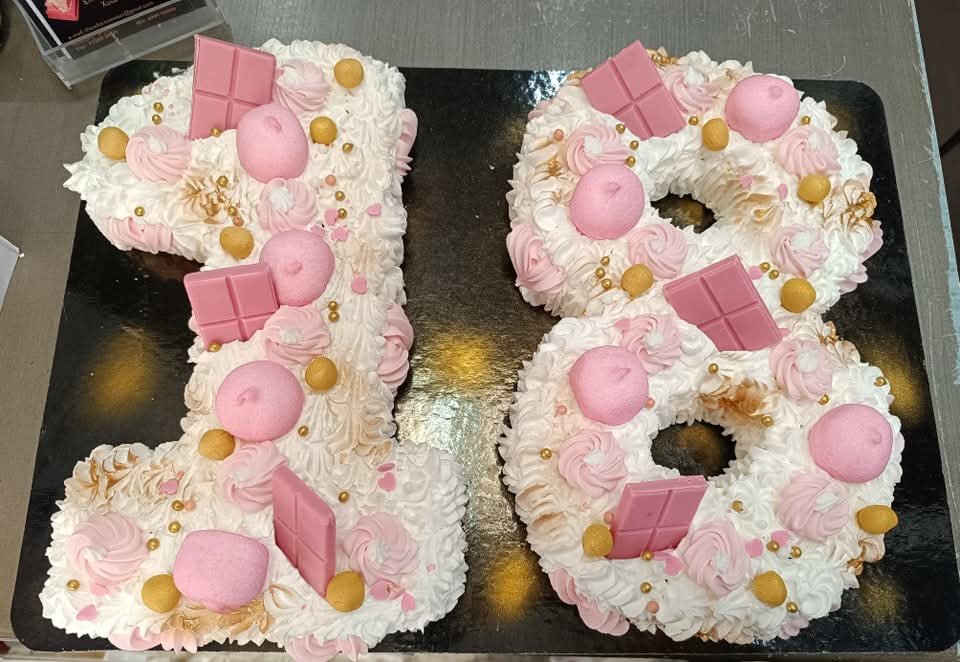 Girls Cakes - Dagkos